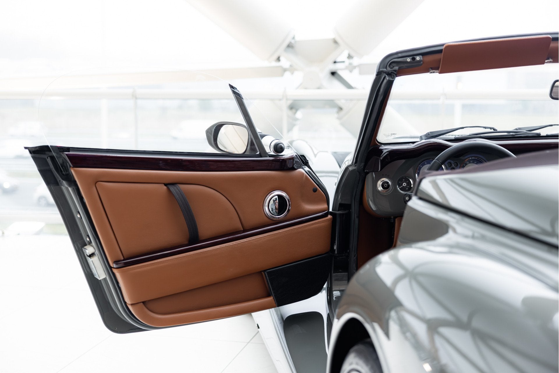 Morgan Aero 8 4.8i V8 | Performance Pack | Part Box Weave |, Auto's, Automaat, Achterwielaandrijving, Gebruikt, 4799 cc