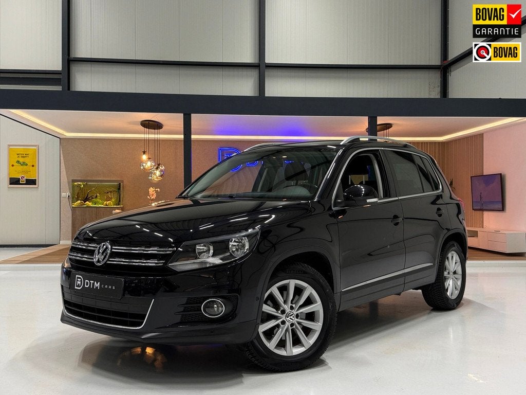 Volkswagen Tiguan 1.4 TSI Sport&Style Aut. | Navigatie | Car, Auto's, 15 km/l, 4 cilinders, 150 pk, Zwart