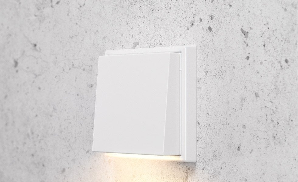 Jung plug and light, Ophalen of Verzenden, Zo goed als nieuw