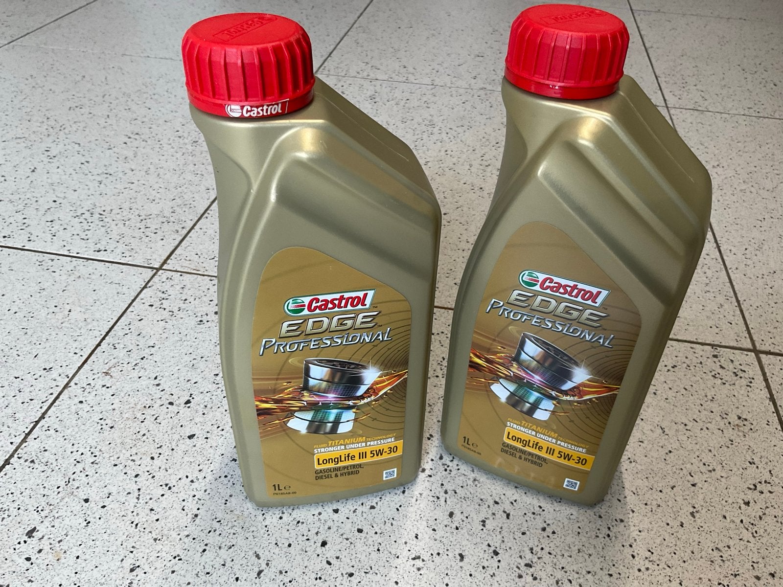 Castrol EDGE Professional LongLife III 5W-30 motorolie, Ophalen of Verzenden, Nieuw, Universele onderdelen