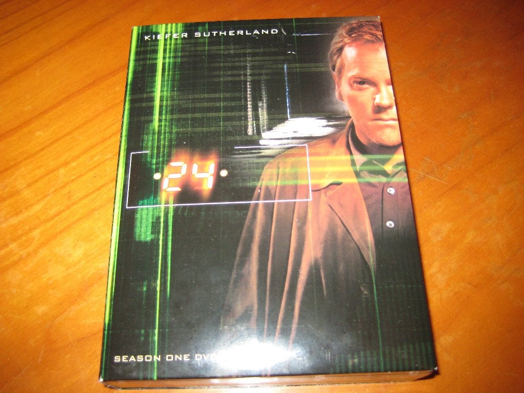 7 DVDs: Season One met Kiefer Sutherland, Cd's en Dvd's, Vanaf 16 jaar, Ophalen of Verzenden, Zo goed als nieuw, Detective en Krimi