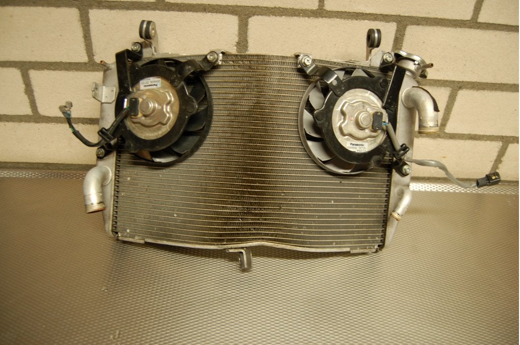 Radiateur koeler R1 2009 tot 2014 rn22, Motoren, Onderdelen | Yamaha, Niet ingevuld, Gebruikt, Niet ingevuld, Ophalen of Verzenden