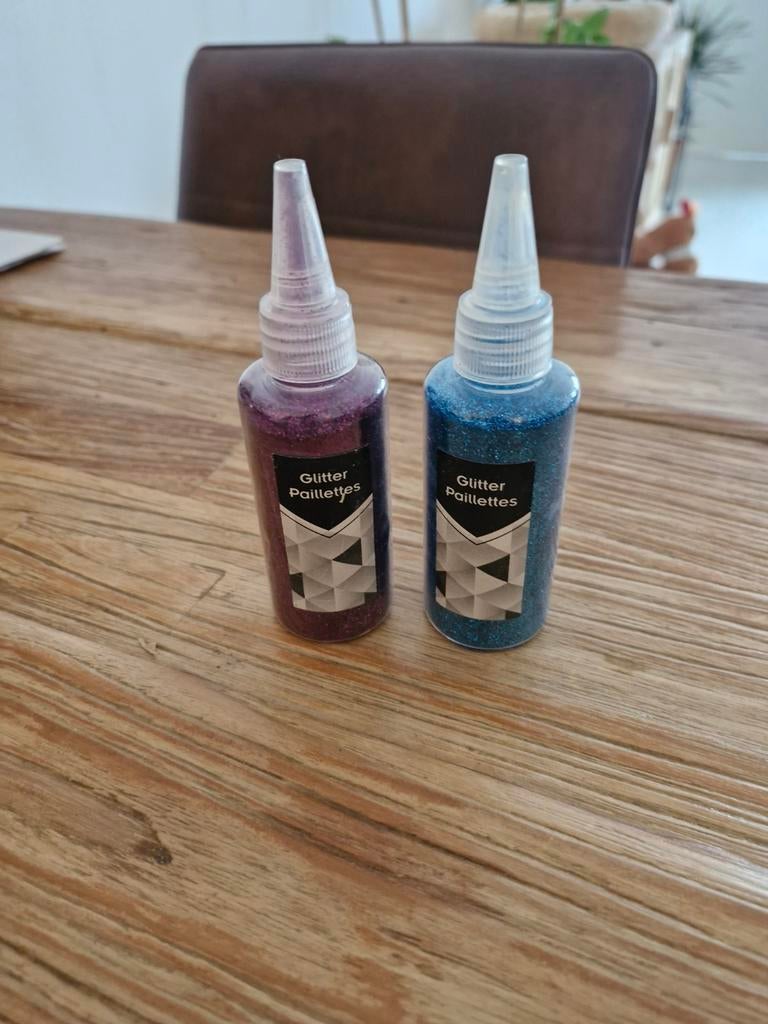 Glitters, Ophalen of Verzenden, Zo goed als nieuw
