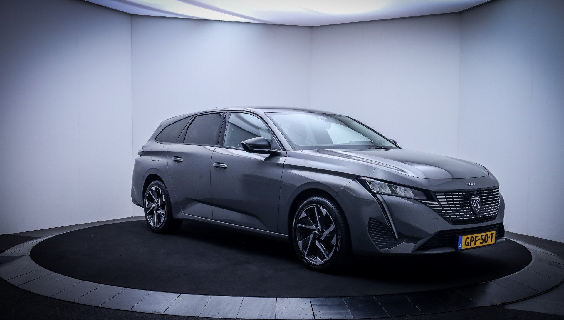 Peugeot 308 SW 1.2T ALLURE FULL LED | 360 CAM | CARPLAY | AC, Dealer onderhouden, 1199 cc, Leder en Stof, Origineel Nederlands