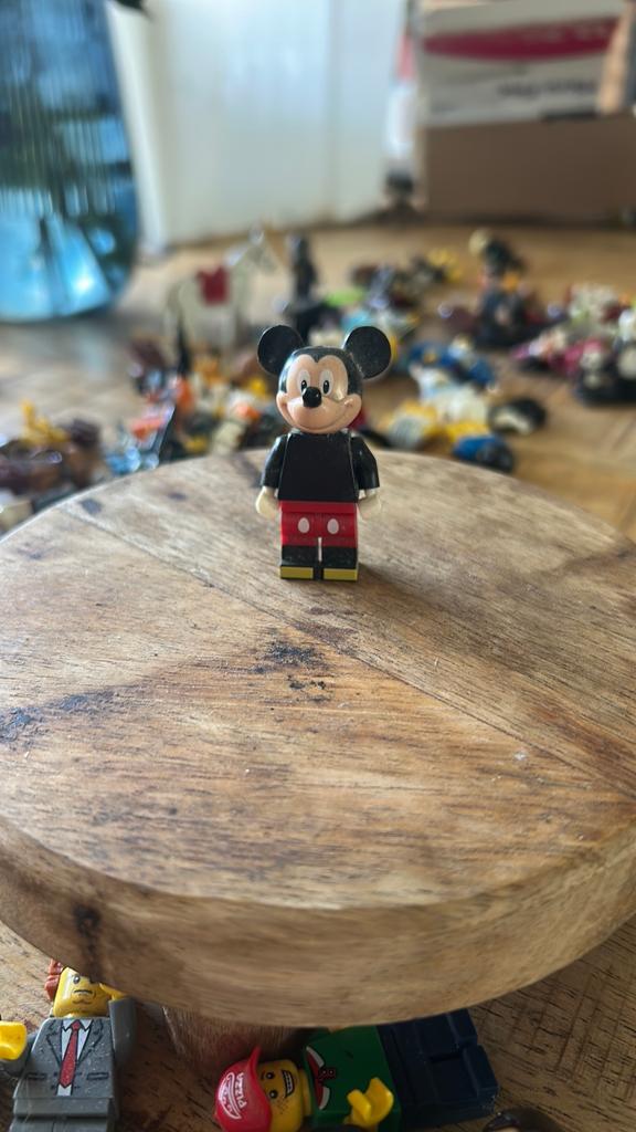 LEGO Mickey Mouse minifiguur 71012, Ophalen of Verzenden, Mickey Mouse, Zo goed als nieuw, Beeldje of Figuurtje