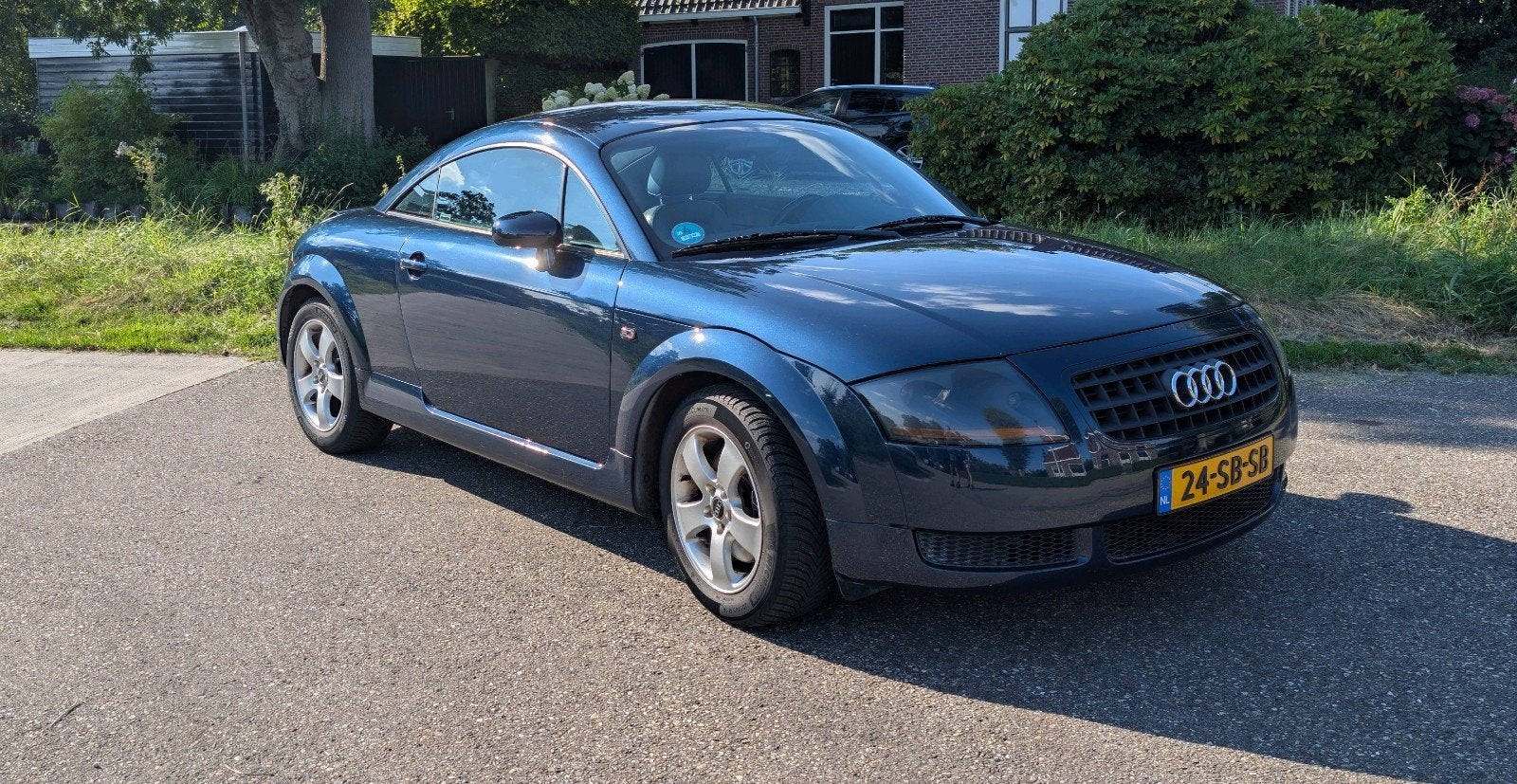 Audi TT Coupe 1.8l / 180pk (2003), Auto's, Audi, Voorwielaandrijving, TT, 4 cilinders, Blauw