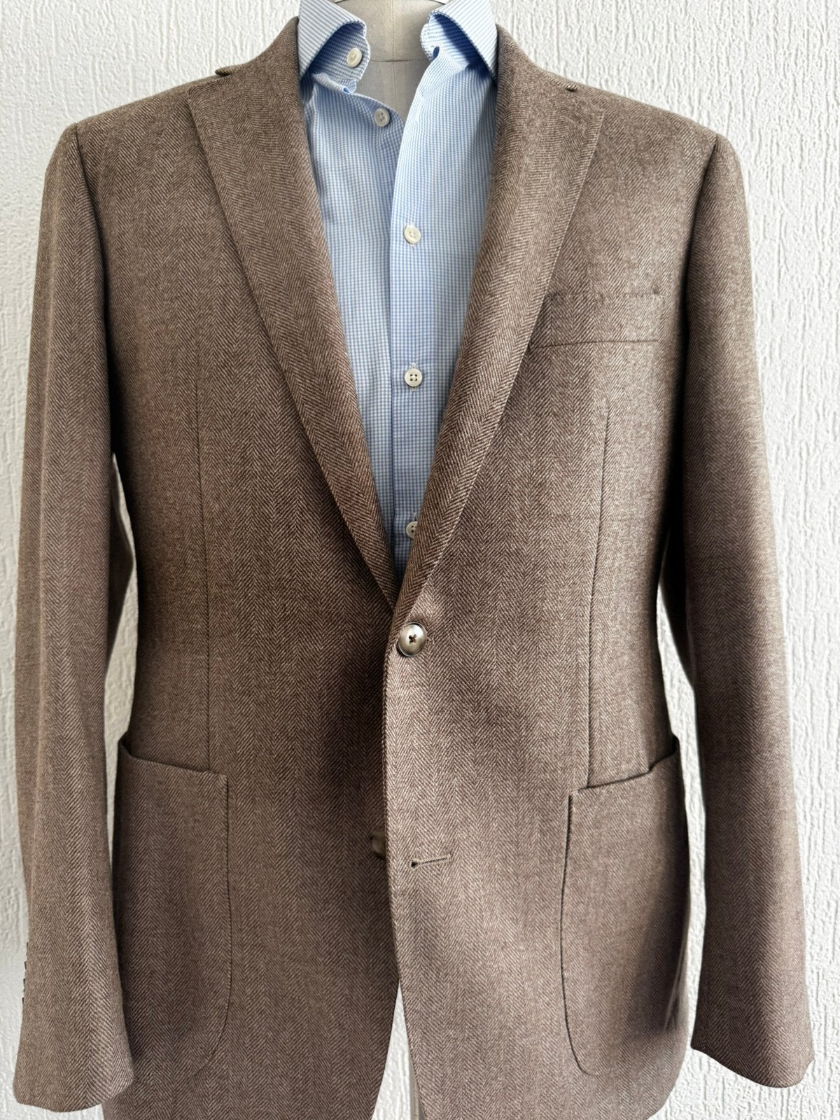 Oger Jasje Loro Piana stof, Verzenden, Zo goed als nieuw, Maat 52/54 (L), Bruin