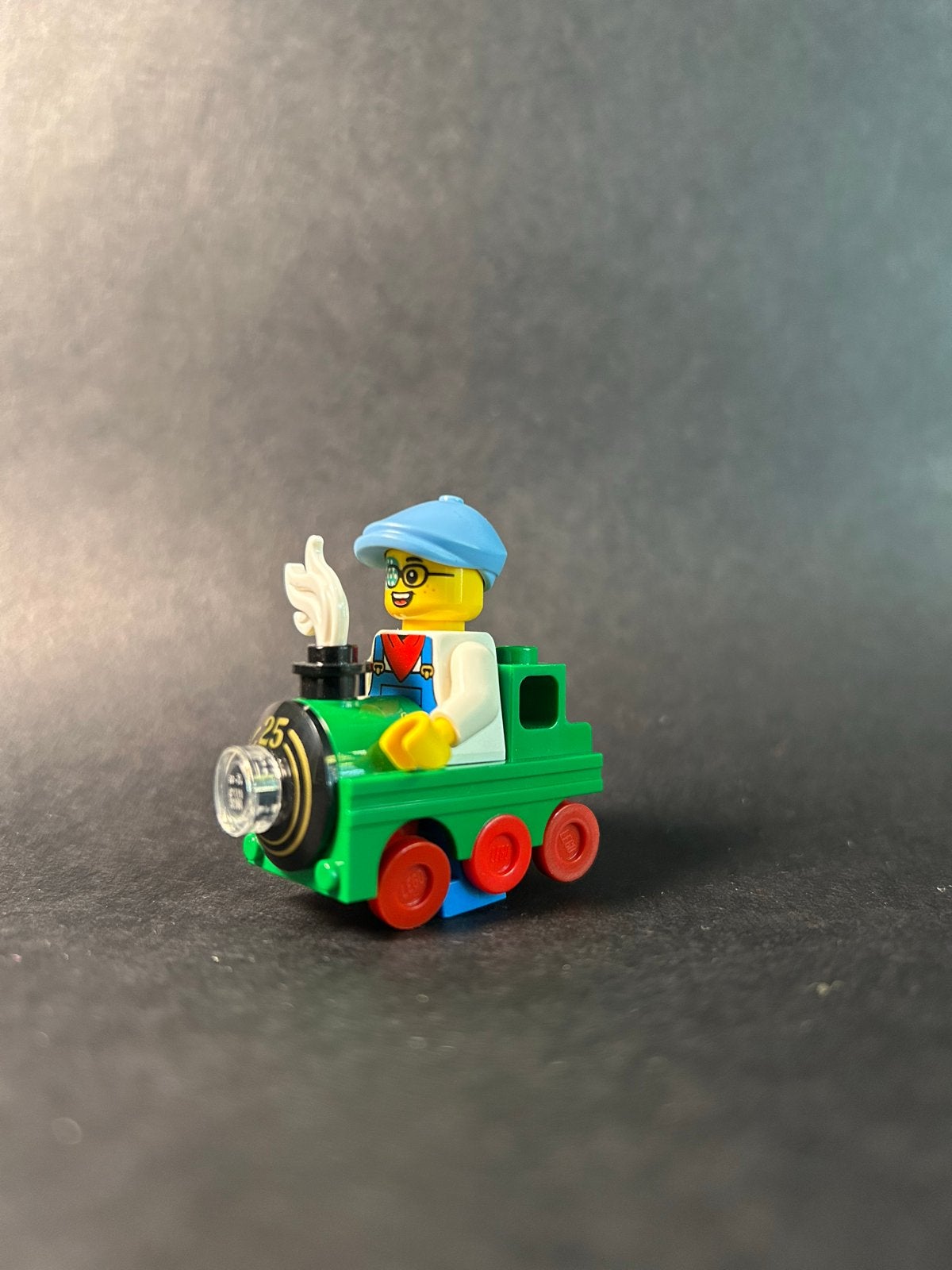 Lego Minifiguur op Trein, Inclusief minifiguren, MOC (eigen creatie), Verzenden, Lego