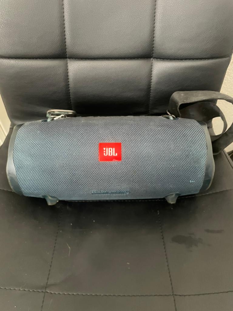 JBL Xtreme 2 met doos (zonder oplader), Gebruikt, JBL, Overige typen, Ophalen of Verzenden