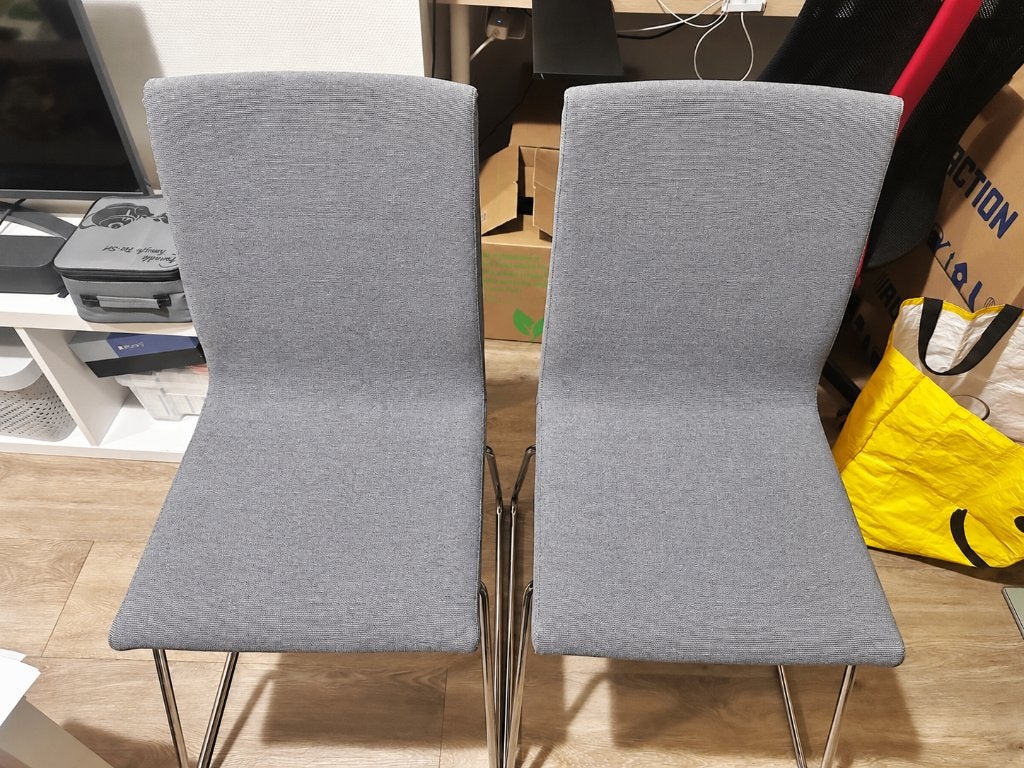 2x IKEA VOLFGANG eetkamerstoel grijs, Ophalen, Overige materialen, Gebruikt, Twee