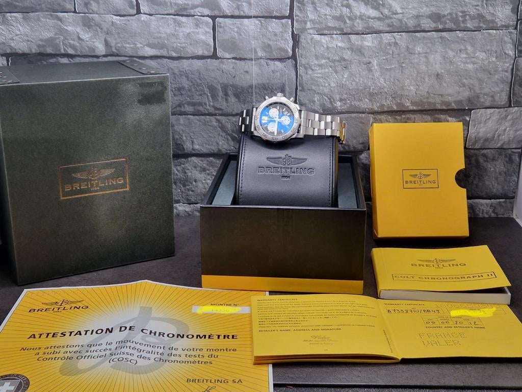 Breitling Colt Chronograph 2 quartz 44mm, full set 2012, Staal, Breitling, Polshorloge, Kunststof