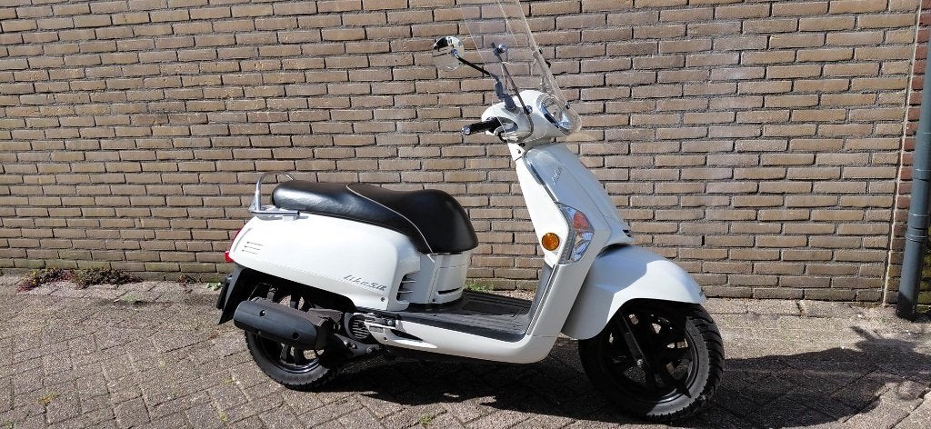 Kymco Like 50 Scooter - Zo goed als nieuw, Ophalen, Gebruikt, Maximaal 45 km/u, Like