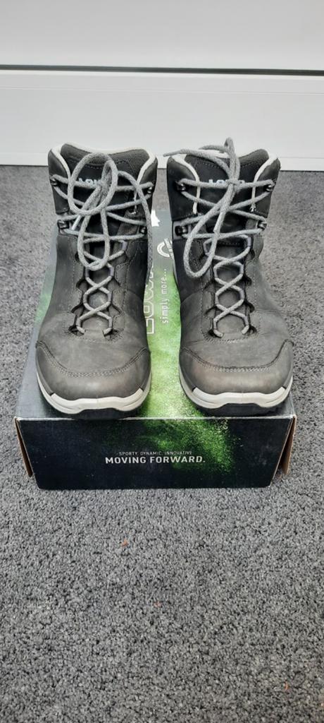 Lowa dames wandelschoenen maat 42, Ophalen of Verzenden, Schoenen