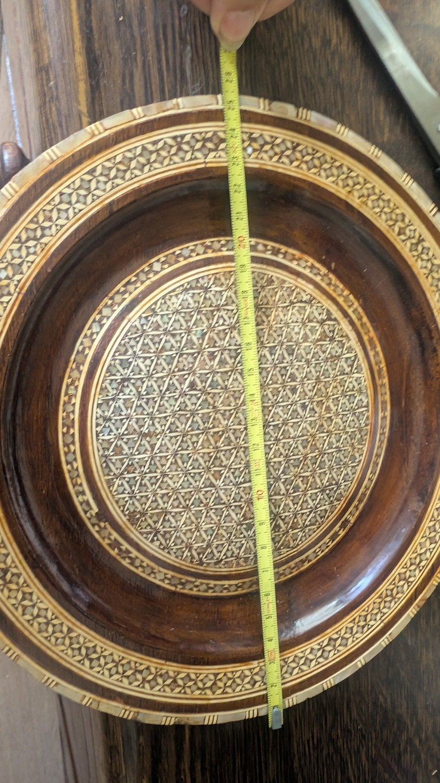 Decoratieve houten schaal met ingelegd patroon, Antiek en Kunst, Ophalen of Verzenden