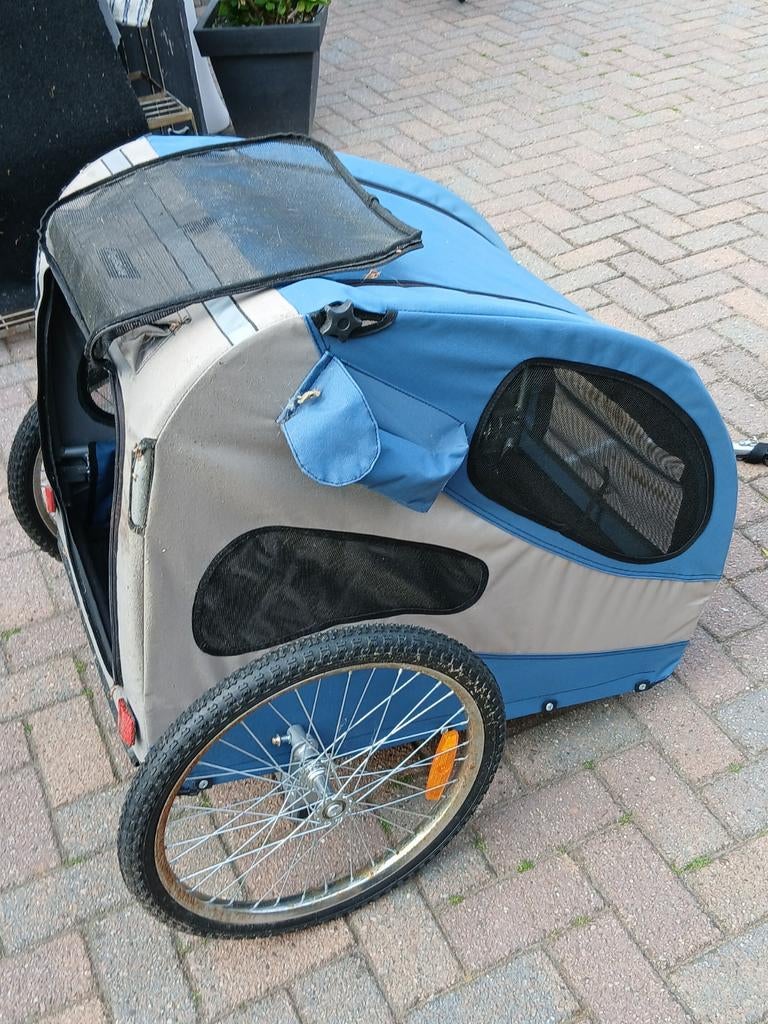 Te koop hondenfietskar, Dieren en Toebehoren, Ophalen of Verzenden, Zo goed als nieuw