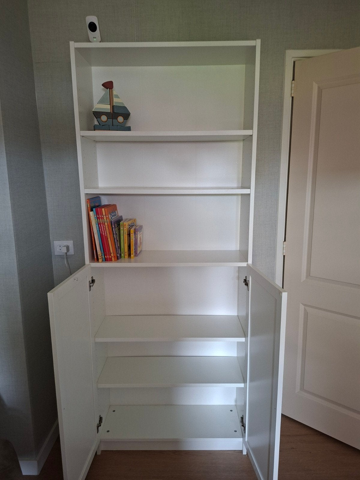 IKEA Billy boekenkast met deurtjes, Ophalen, Modern, Scandinavisch, 50 tot 100 cm, 150 tot 200 cm