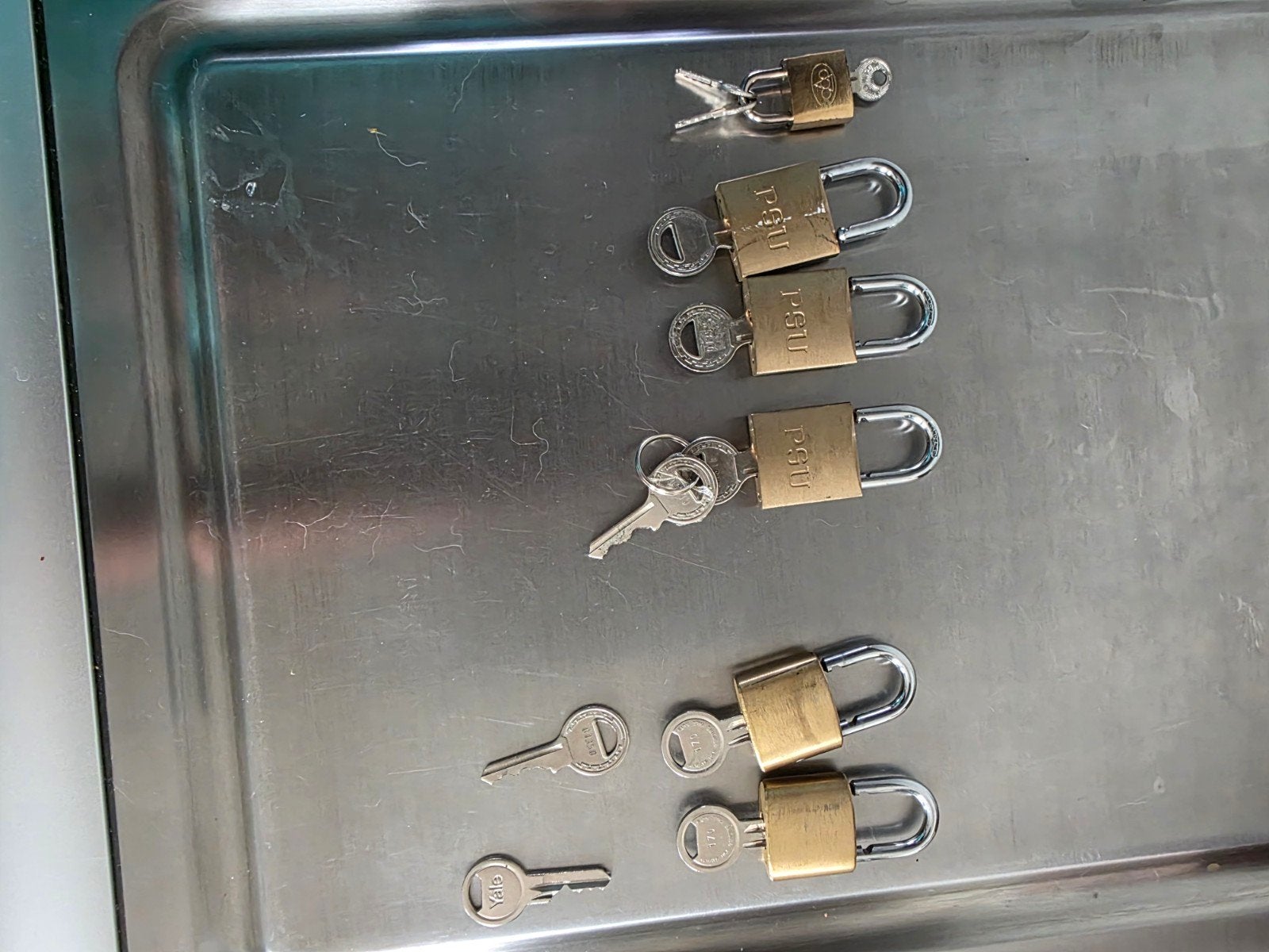 Set van 6 hangsloten met sleutels, Ophalen of Verzenden, Gebruikt, Koper of Messing, Slot