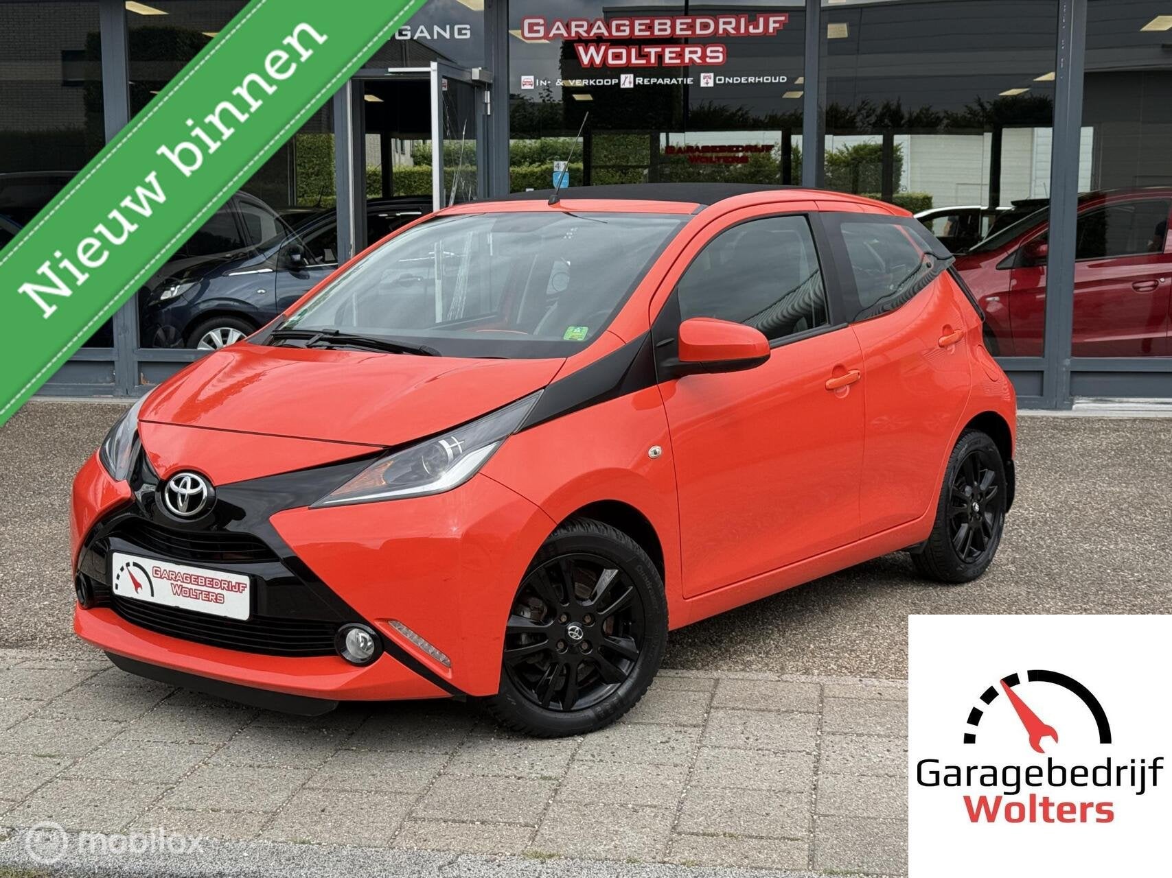Toyota Aygo 1.0 VVT-i x-wave CAMERA CABRIO AIRCO 5DRS NW APK, Voorwielaandrijving, Stof, Gebruikt, Zwart