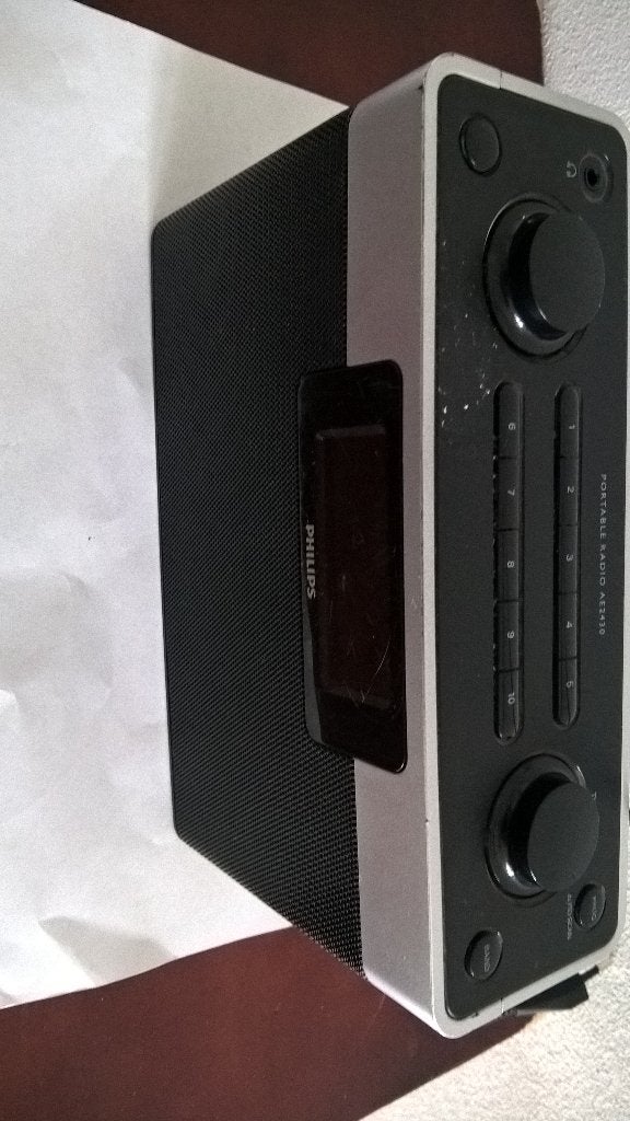 TE koop aangeboden mooi radio philips .doe gepast bod, Ophalen of Verzenden, Gebruikt, Wereldontvanger