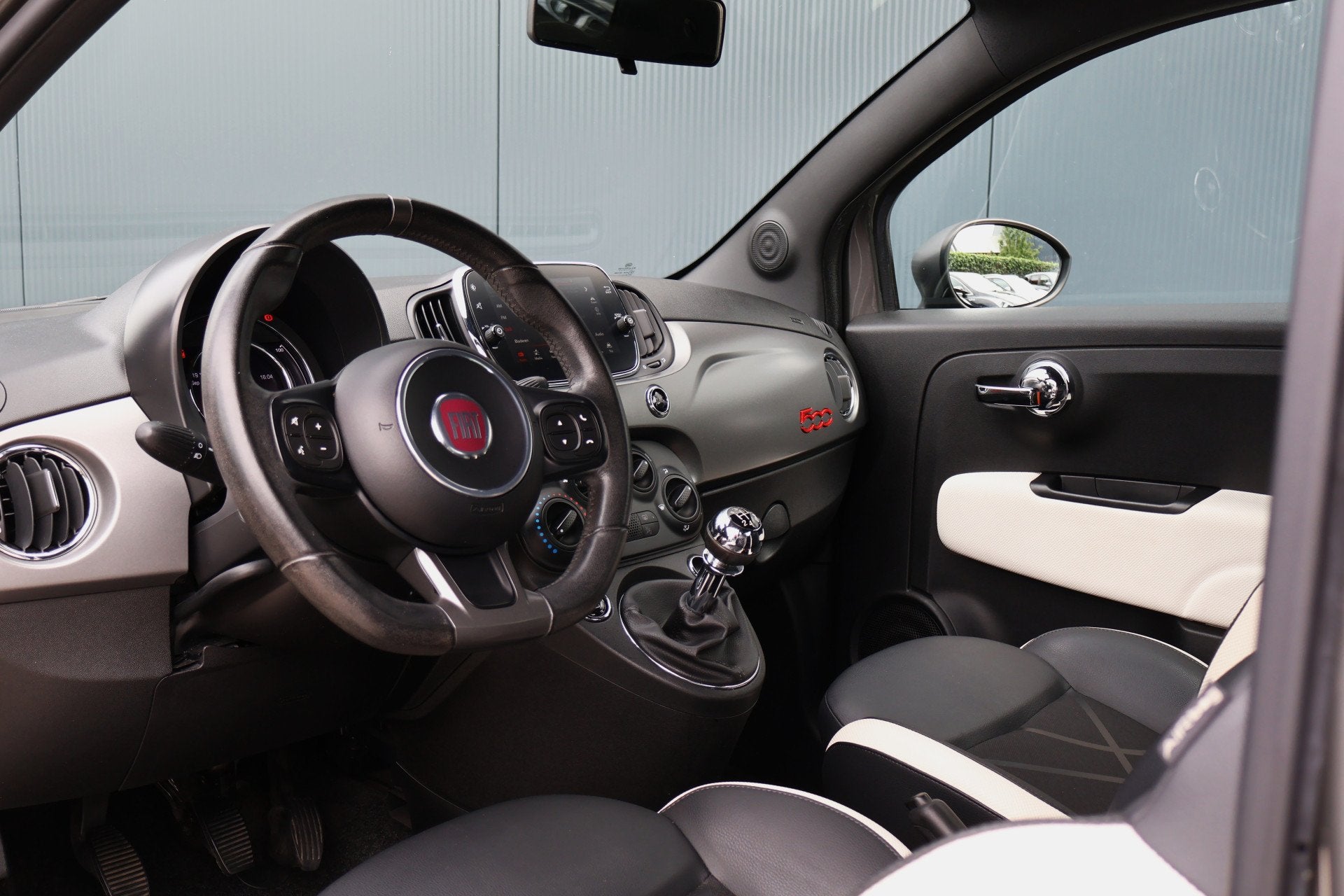 Fiat 500 1.2 S Sport | Half lederen sportstoelen | Digitale, Auto's, Elektrische ramen, Gebruikt, 4 cilinders, Leder en Stof