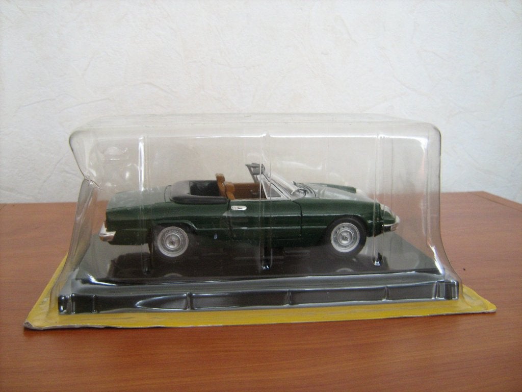 AlfaRomeo 2000 Spider Veloce (1971)Groen,Fabbri Editori,1:24, Hobby en Vrije tijd, Modelauto's | 1:24, Ophalen of Verzenden, Nieuw