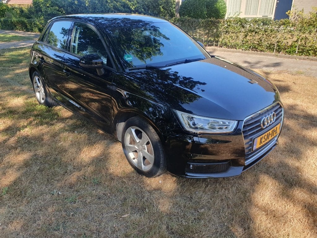 Audi A1 1.0 Tfsi 95pk 2018 Zwart, Voorwielaandrijving, A1, 95 pk, Leder en Stof