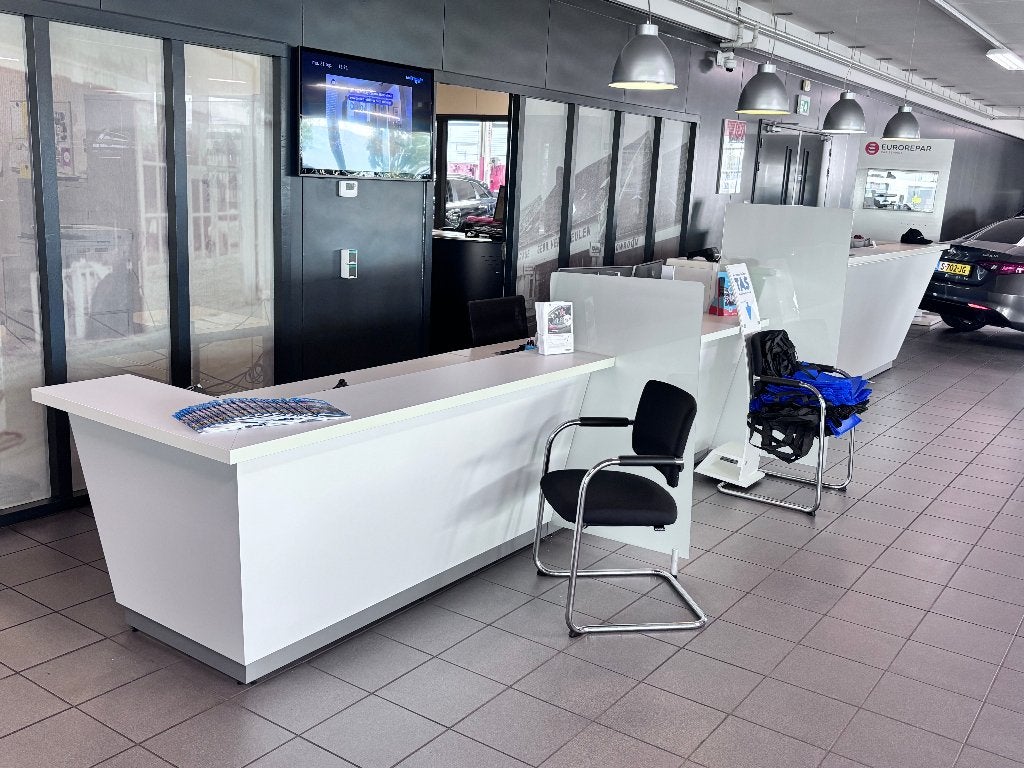 Receptiebalie wit, Huis en Inrichting, Ophalen, Zit-sta bureau, Gebruikt, Spaanplaat of MDF