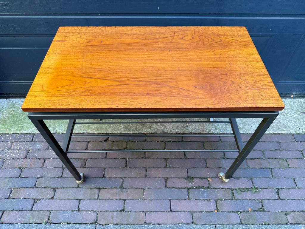 Vintage Pastoe TV / pickup trolley - Teak en metaal, Ophalen