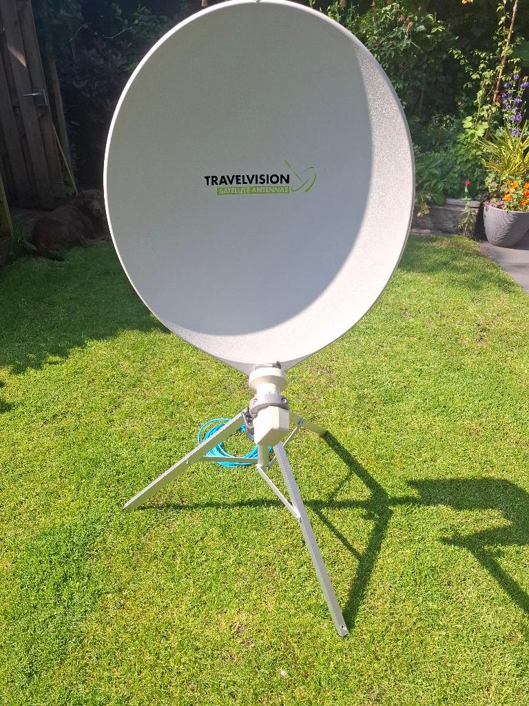 satelietschotel travelvision R7-65, Ophalen, Zo goed als nieuw, (Schotel)antenne, Overige merken