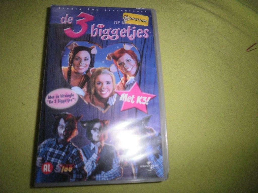 K3 DE 3 BIGGETJES! Op VIDEO!, Verzenden, Alle leeftijden, Kinderfilm, Zo goed als nieuw