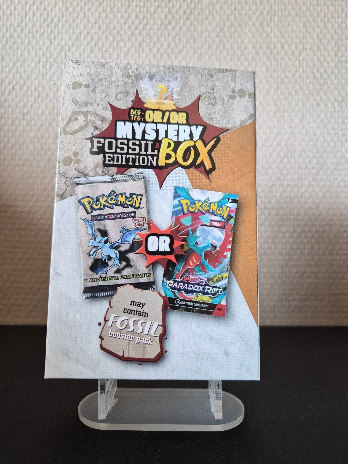 Mystery Fossil Edition Box - Zeldzaam WOTC Booster Pack, Hobby en Vrije tijd, Verzamelkaartspellen | Pokémon, Ophalen of Verzenden