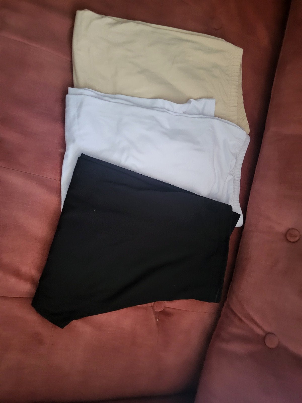 3 leggings boven knie beige wit en zwart maat 48/50 NIEUW, Kleding | Dames, Leggings, Maillots en Panty's, Ophalen, Nieuw, Zwart