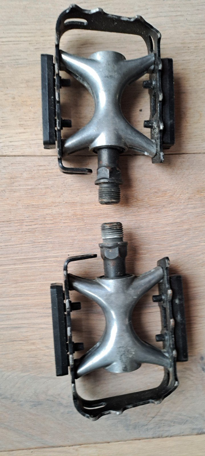 Fietspedalen - Gebruikt, in goede staat, Crankstel of Pedalen, Gebruikt, Onbekend, Ophalen of Verzenden