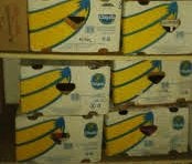 Bananen dozen met rommelmarkt spullen, Ophalen