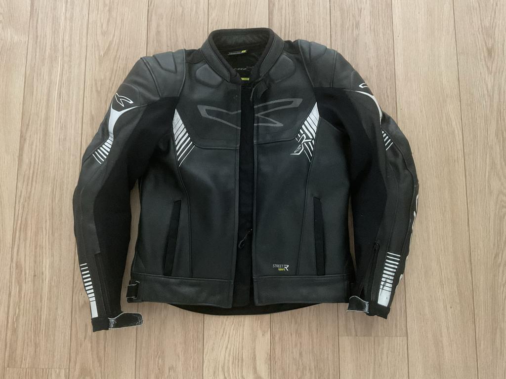 Macna Street R Leren Motorjack Maat L met Uitneembare Voerin, Motoren, Kleding | Motorkleding, Ophalen of Verzenden, Tweedehands