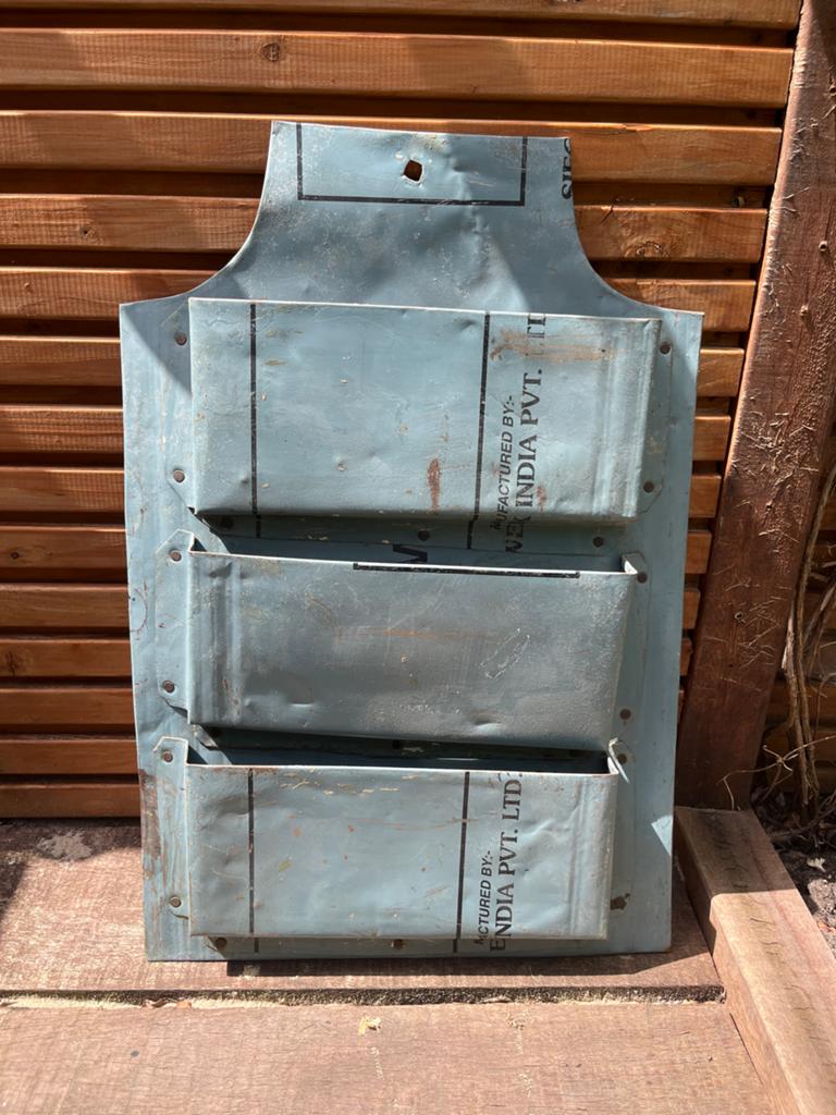 Vintage metalen postvakjes / opbergsysteem, Ophalen of Verzenden