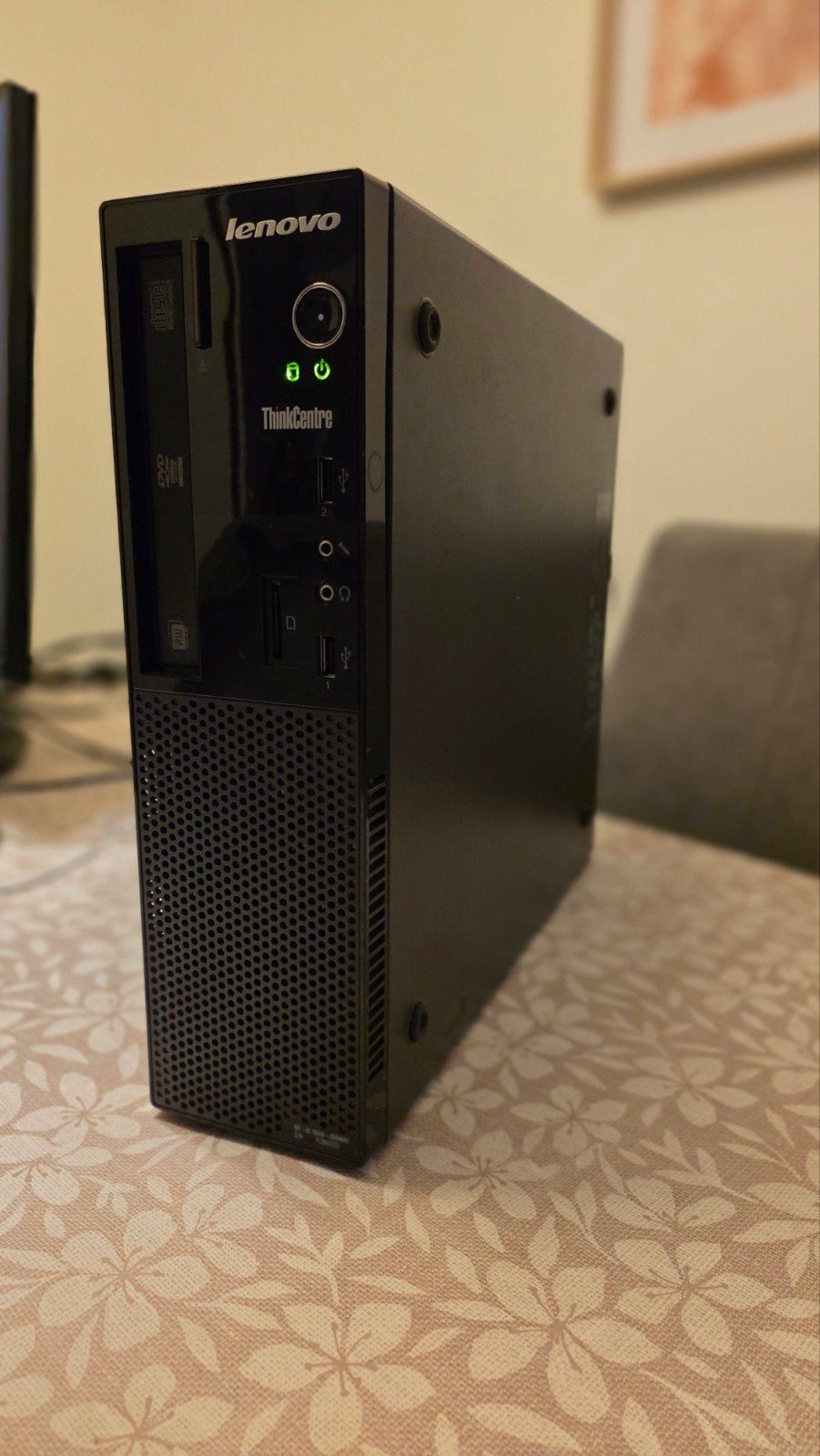 Lenovo ThinkCentre E73 SFF - i3 / 4GB RAM / 500GB HDD, Ophalen, HDD, Lenovo thinkcentre, Zo goed als nieuw