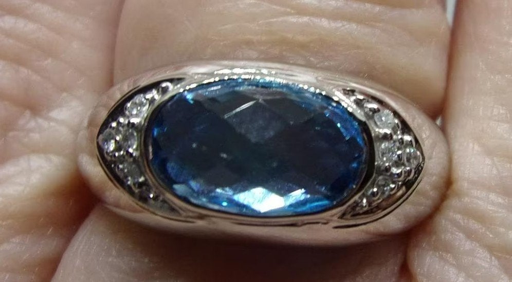 Ring, wit goud, nieuw, blauwe Topaas, Diamant, Sieraden, Tassen en Uiterlijk, 18 tot 19, Nieuw, Met edelsteen, Dame