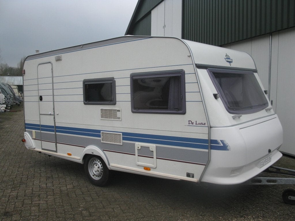 Hobby De Luxe 440 SF bj 1997 met voortent, Caravans en Kamperen, Caravans, Hobby, Bedrijf, Treinzit, 4 tot 5 meter