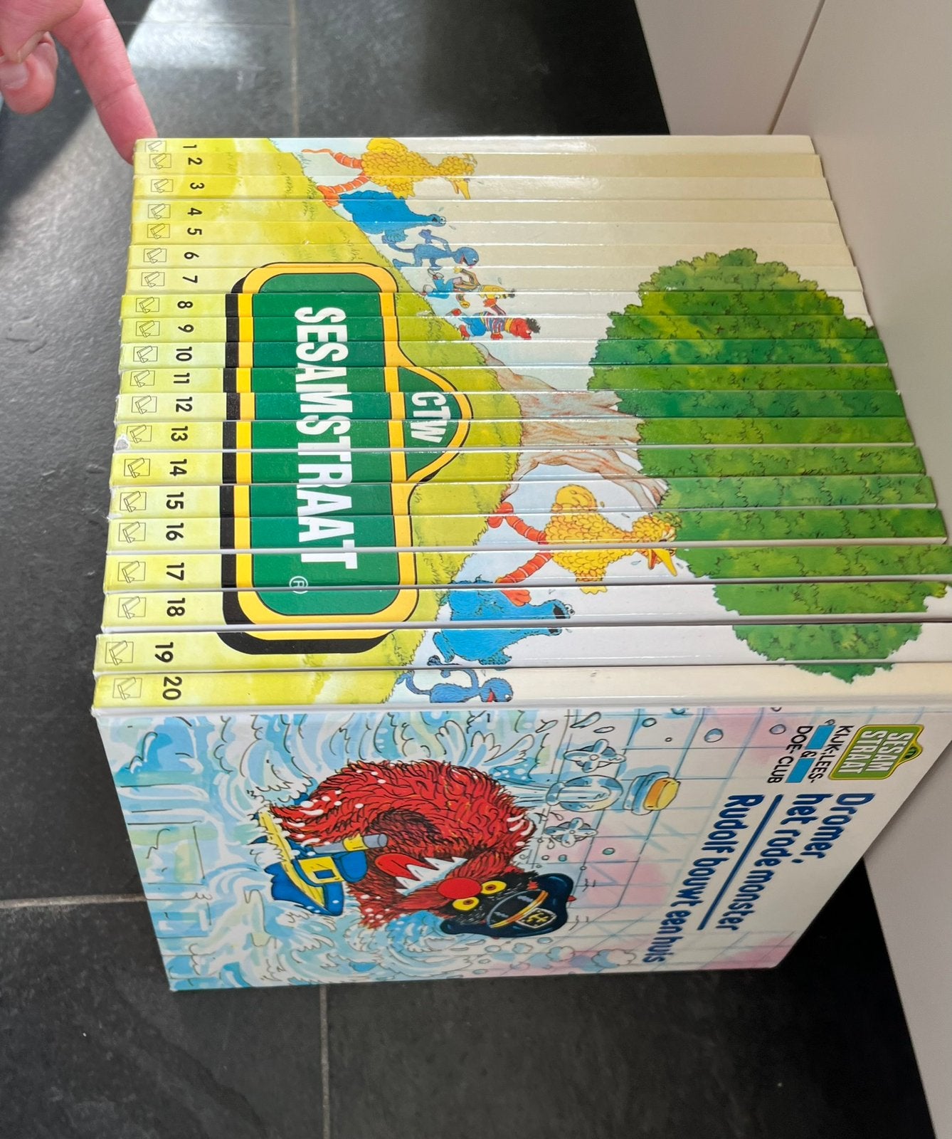 Een complete serie van Sesamstraat (Kijk- Lees- & Doe- club), Ophalen of Verzenden, Gelezen, Fictie algemeen