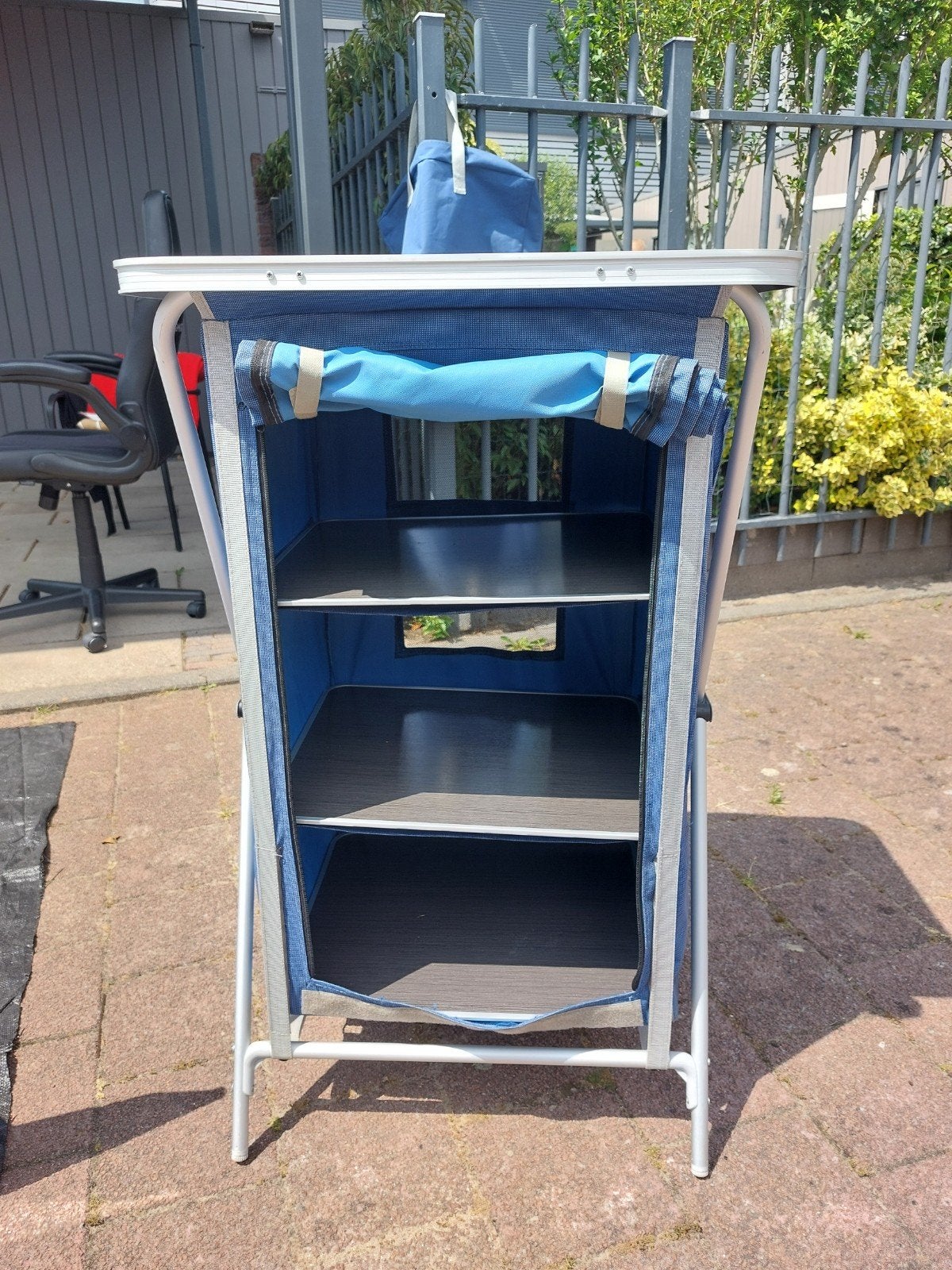 Gampingkastje, Caravans en Kamperen, Kampeermeubelen, Ophalen, Zo goed als nieuw, Campingkast