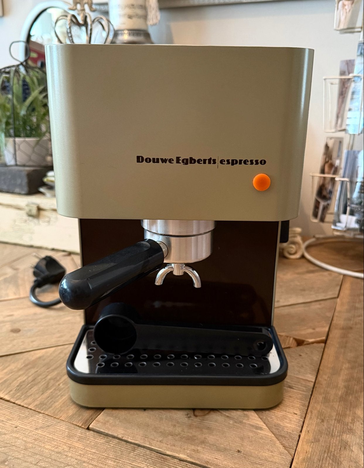 Vintage Douwe Egberts Espresso koffiemachine!, Espresso apparaat, Gemalen koffie, Ophalen of Verzenden, Zo goed als nieuw