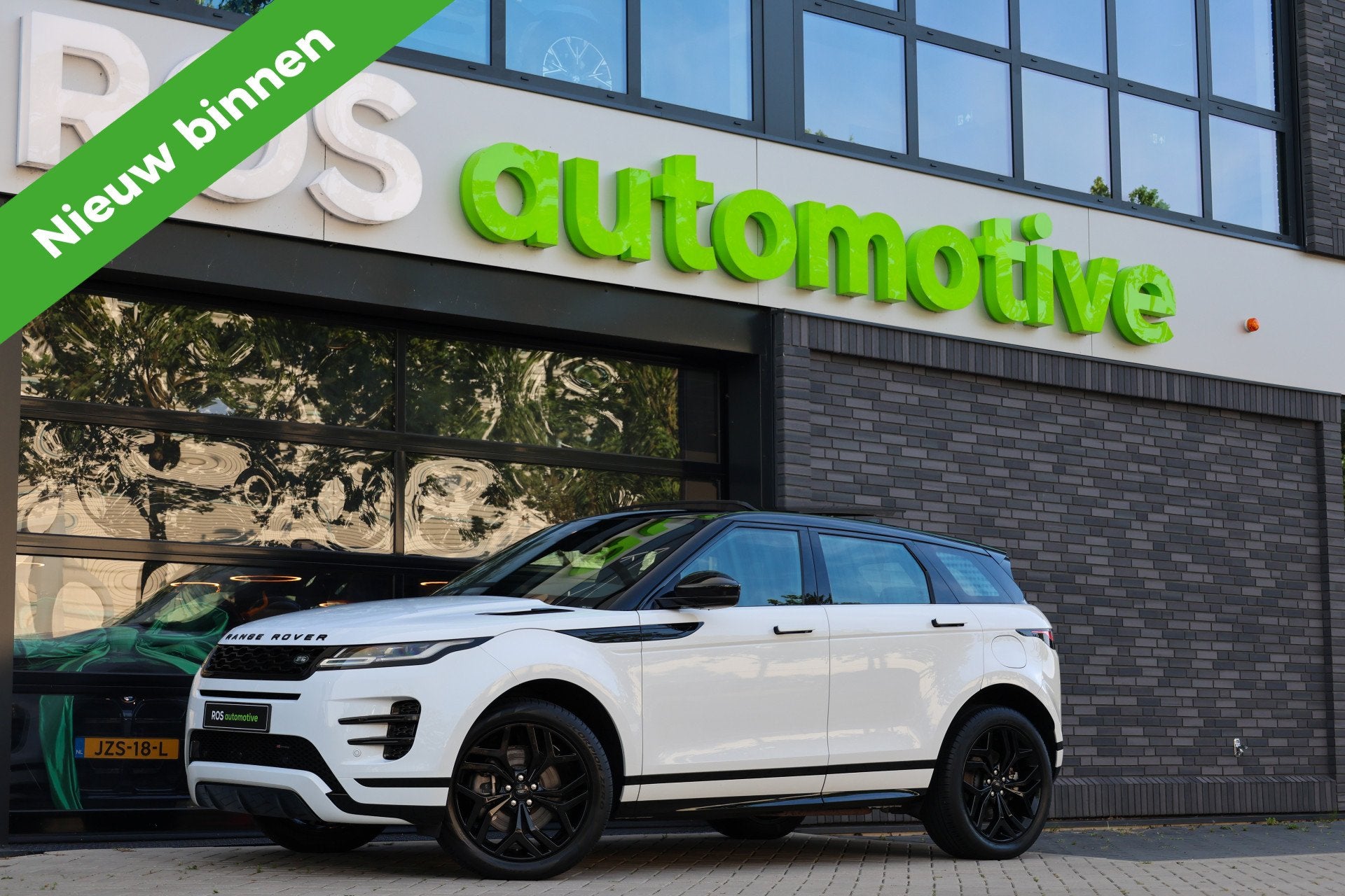 Land Rover Range Rover Evoque 1.5 P300e AWD R-Dynamic SE | P, Automaat, 309 pk, Zwart, Parkeersensor