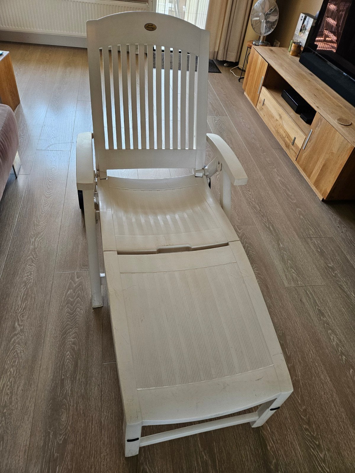 Hartman Prestige Selection Ligbed met wielen en kussen, Ophalen, Gebruikt, Kunststof, Verstelbaar