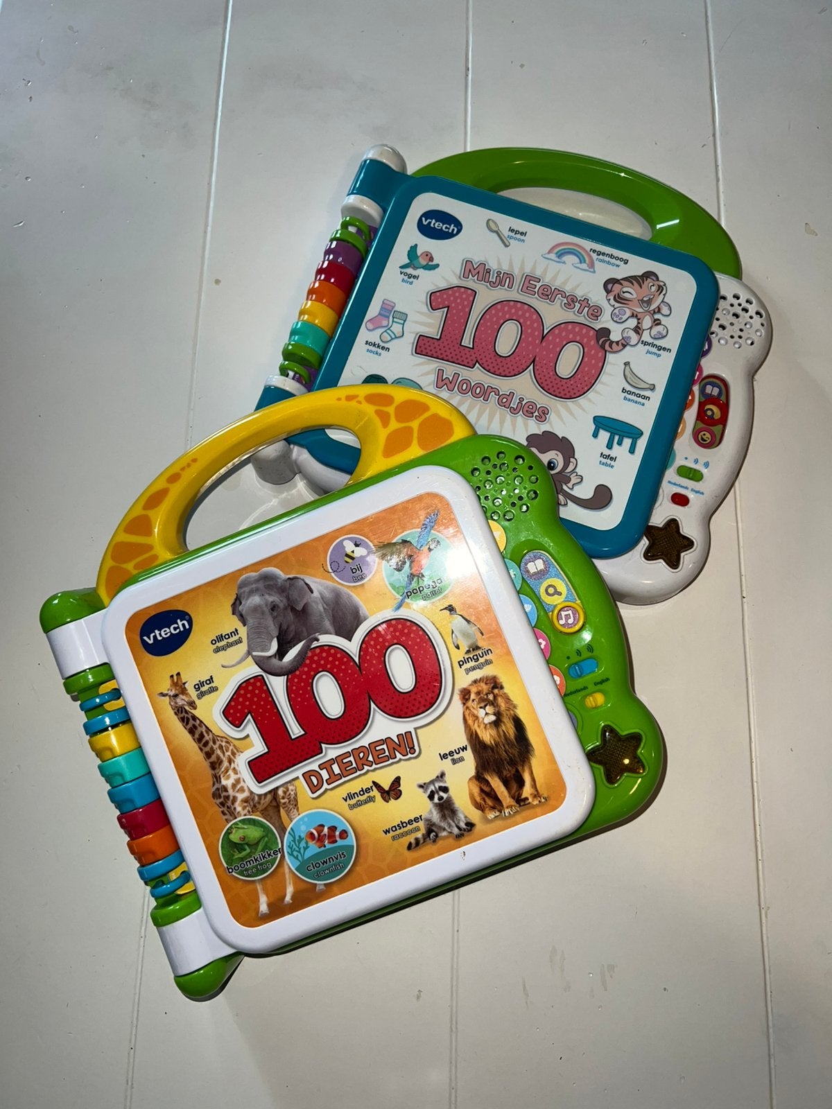 Vtech mijn eerste 100 woordjes + 100 dieren!, Ophalen, Zo goed als nieuw, 6 maanden tot 2 jaar