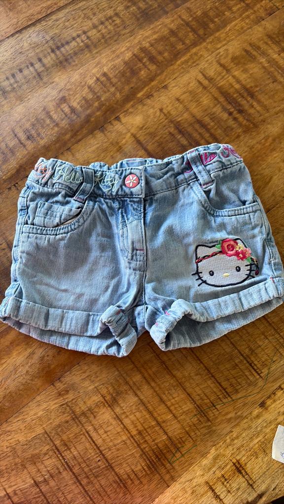 Korte spijker broek hello kity maat 98, Ophalen, Zo goed als nieuw, Meisje, Broek