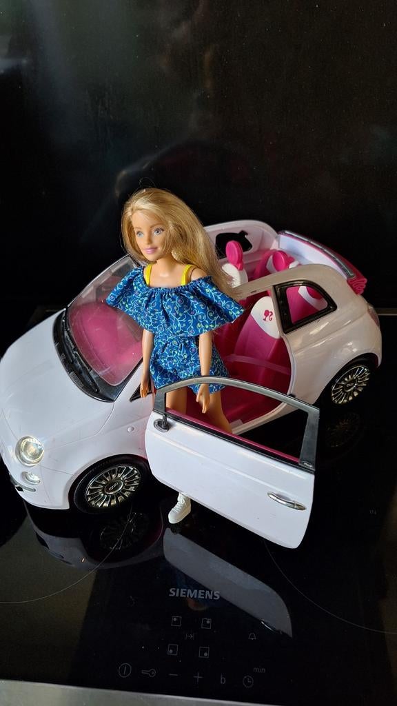 Barbie met Fiat 500, Ophalen of Verzenden, Gebruikt, Meisje