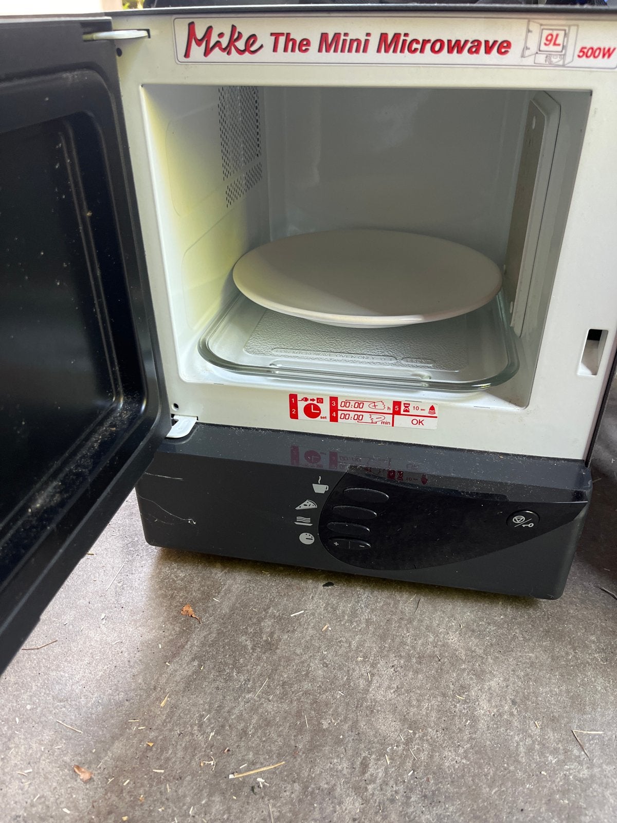 Compacte Magnetron - Ideaal voor Camping of Kleine Ruimtes, Ophalen, Gebruikt, Minder dan 45 cm, Magnetron