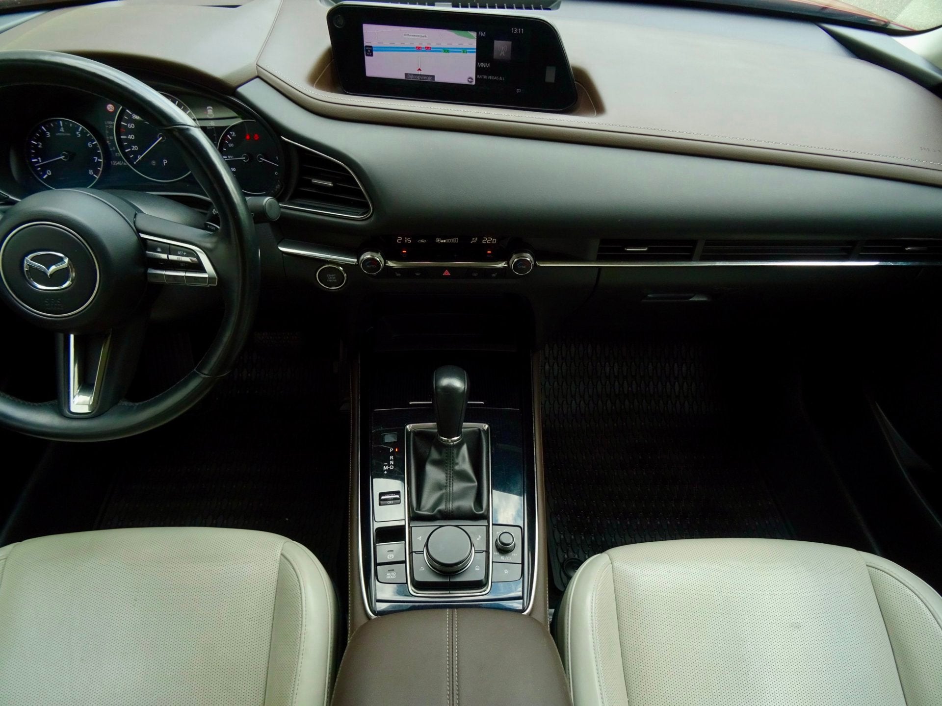 Foto 24 van Mazda CX-30 2.0 AWD e-SkyActiv-X M Hybrid Luxury | 4WD |