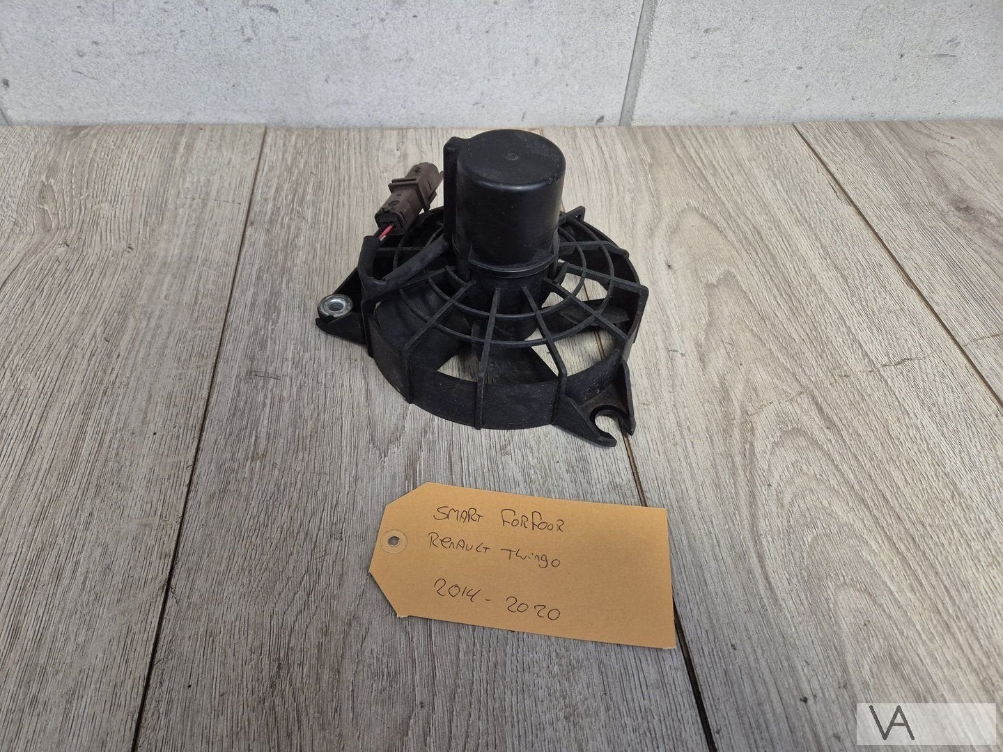 Renault Twingo / Smart Forfour 2014 - 2020 koelvin bij motor, Gebruikt, -, -, Ophalen of Verzenden